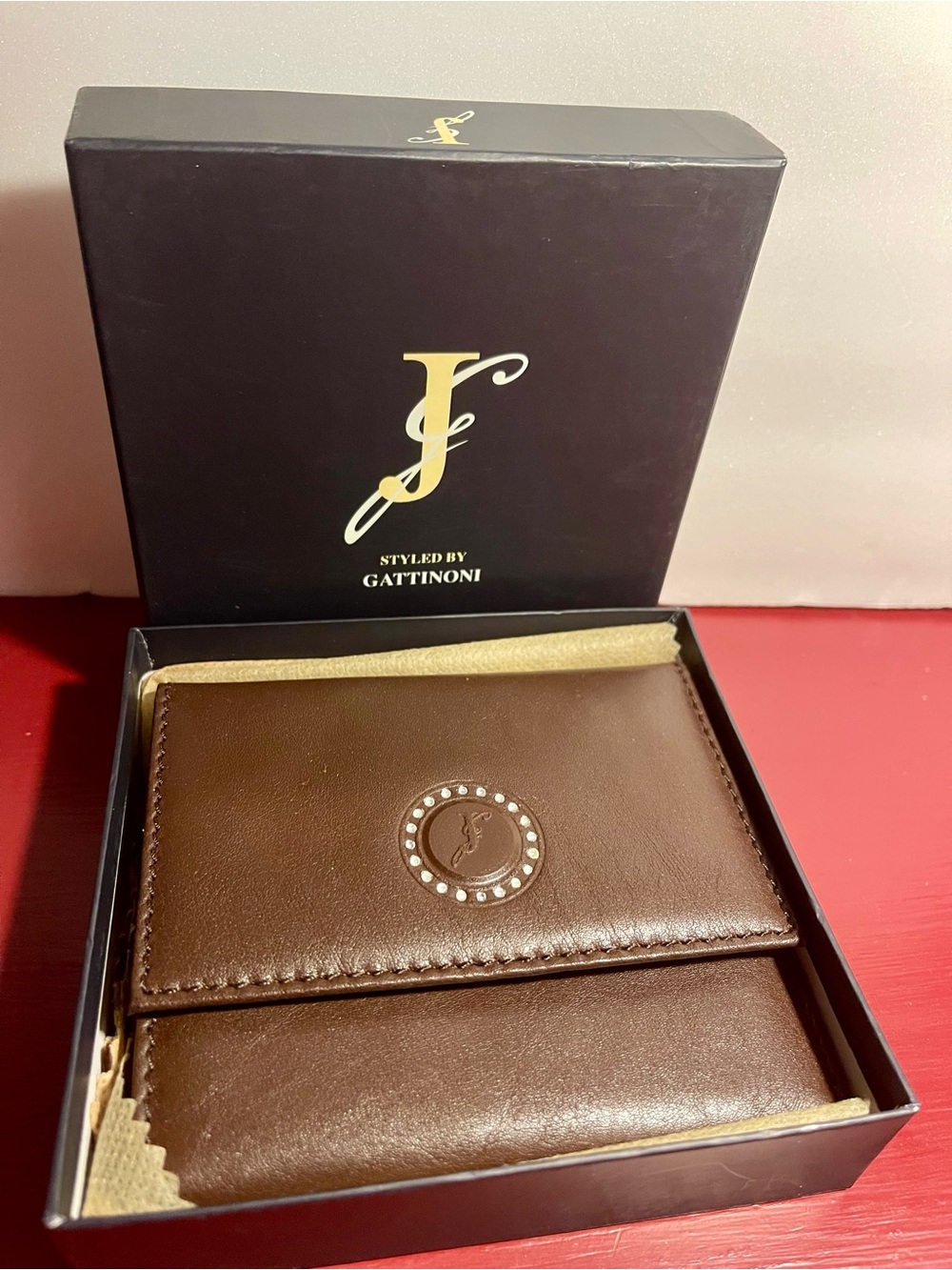Gattanoni Women's Brown Leather Logo Wallet -Tri-Fold Cardholder Italy